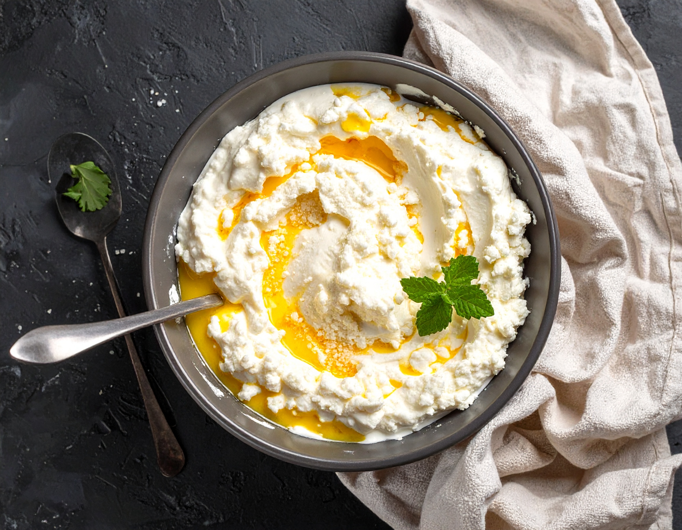 Firefly_Frischkäse mischen-_Frischkäse mit 2 TL Zucker und der Hälfte des eingekochten Safts 699632